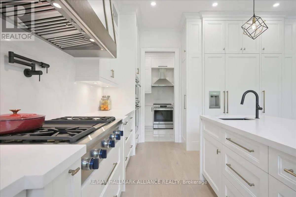 1225 BALDWIN DRIVE