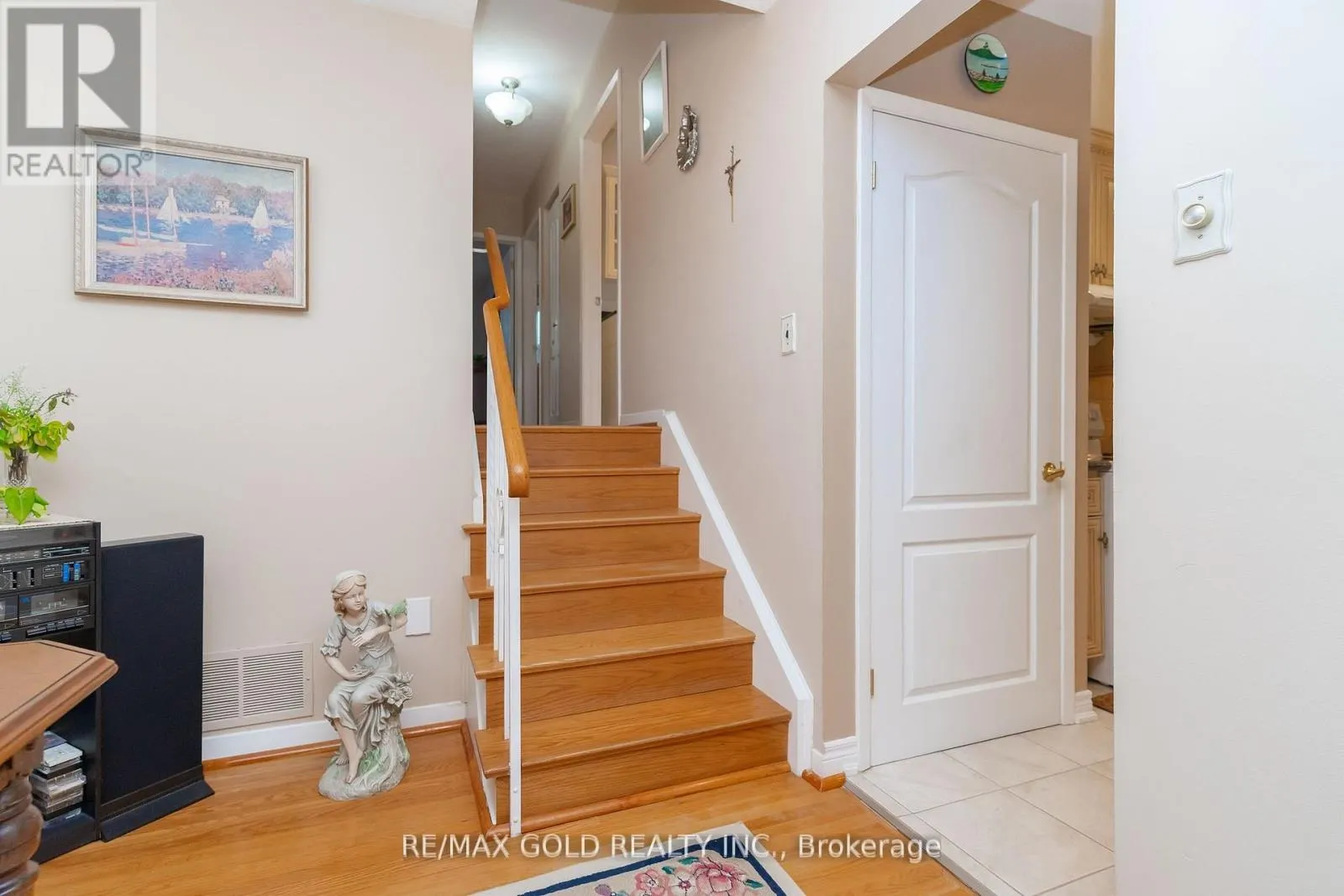 57 CATHCART CRESCENT