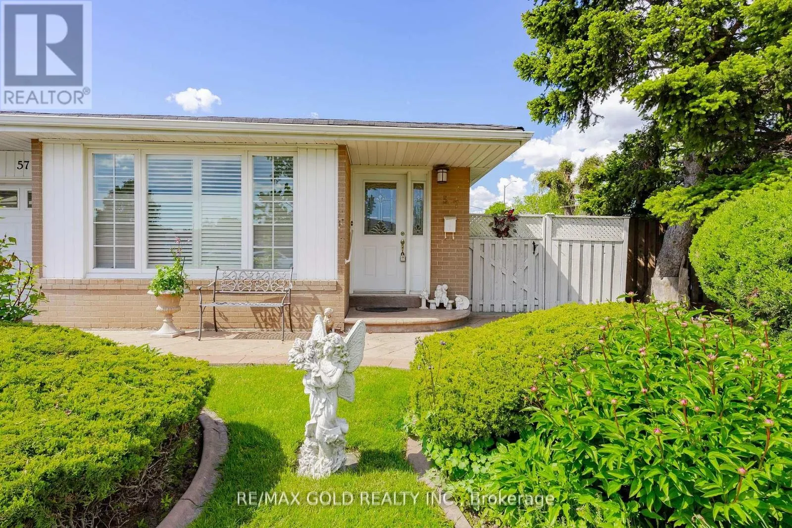 57 CATHCART CRESCENT