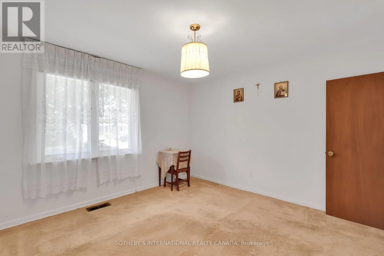 2506 CONSTABLE ROAD