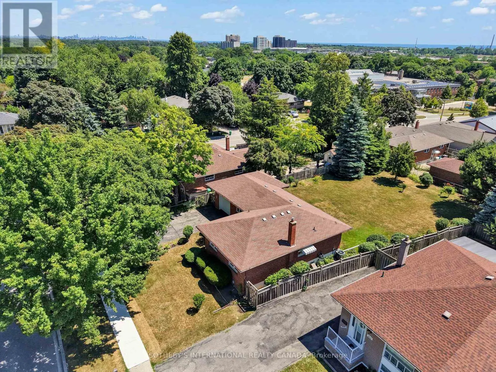 2506 CONSTABLE ROAD