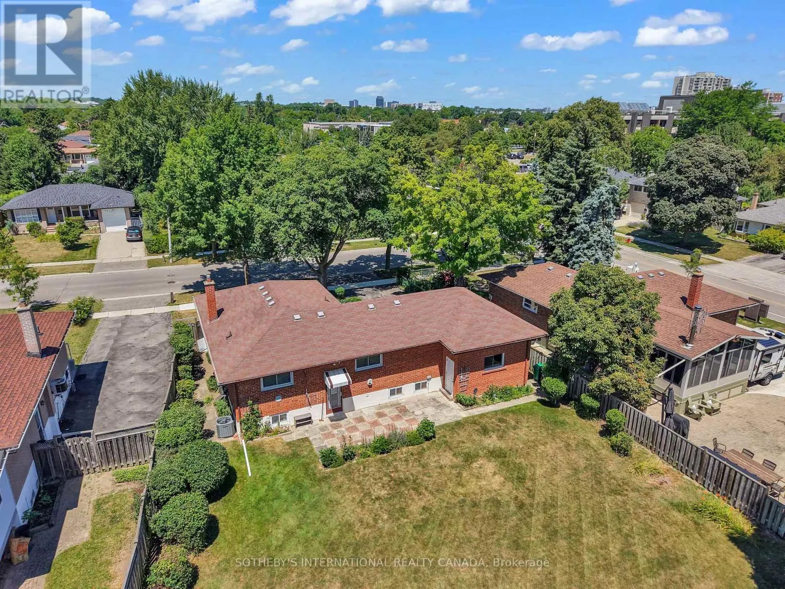 2506 CONSTABLE ROAD
