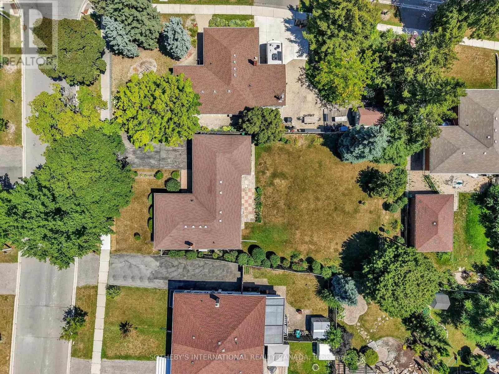 2506 CONSTABLE ROAD