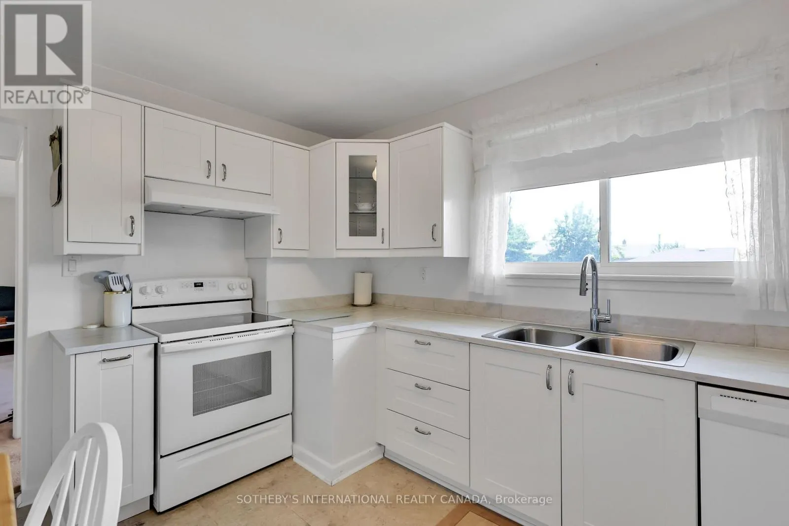 2506 CONSTABLE ROAD