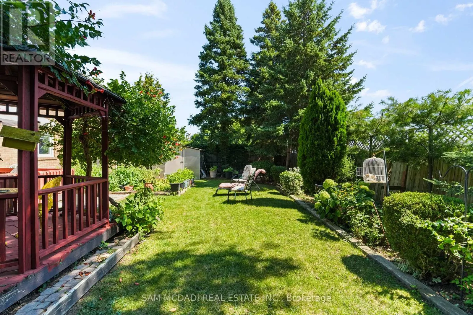 2032 SHANNON DRIVE