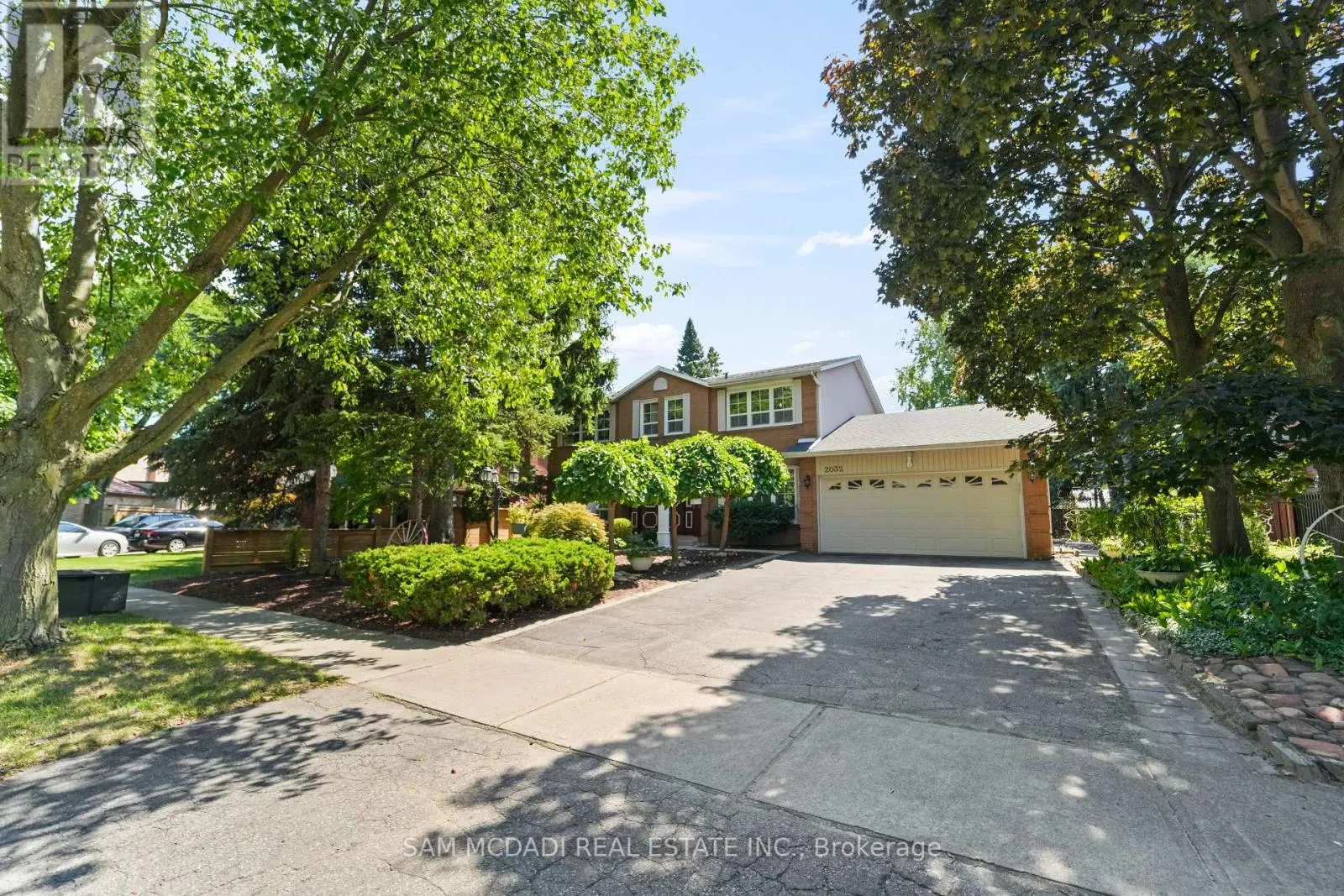 2032 SHANNON DRIVE