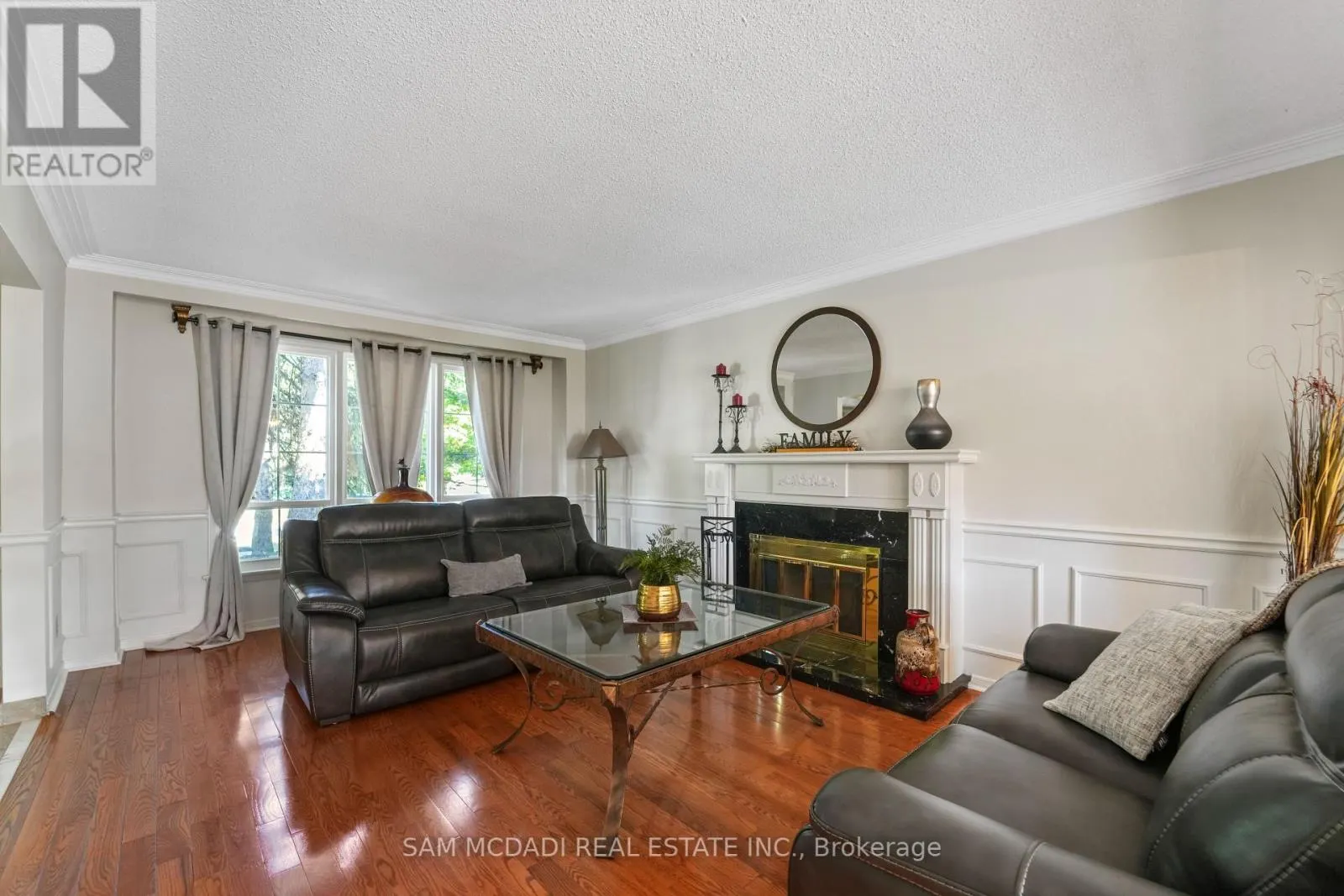 2032 SHANNON DRIVE