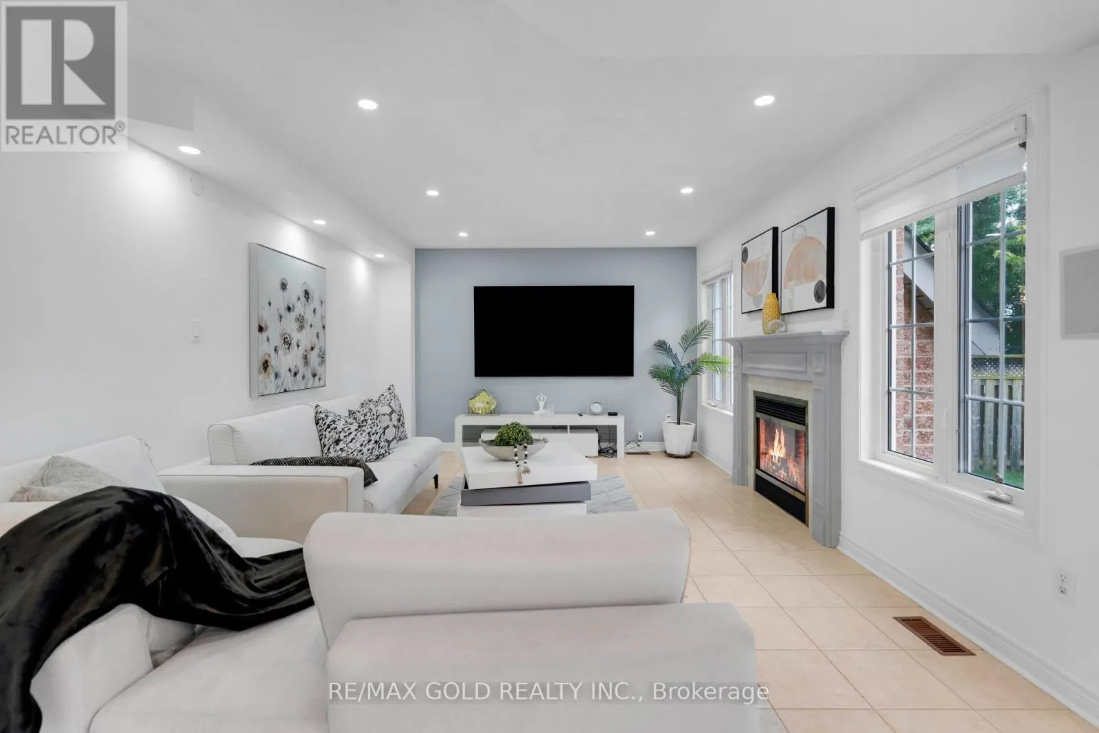 10 MORGANDALE ROAD