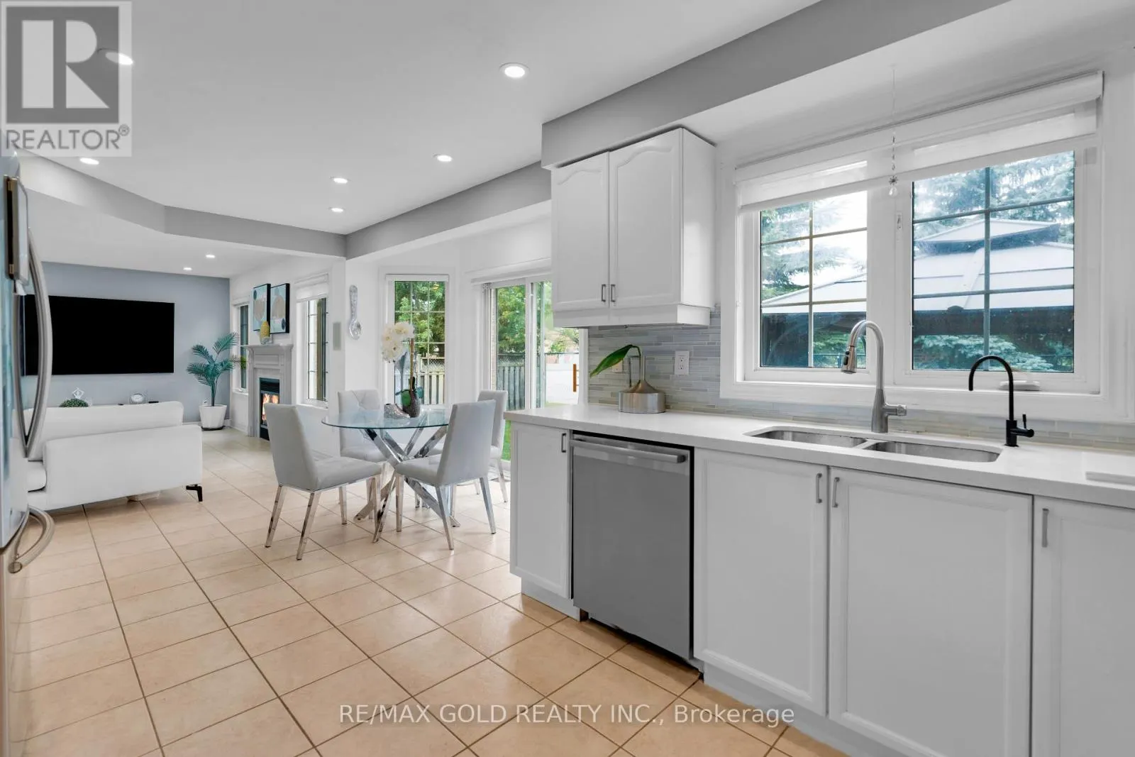 10 MORGANDALE ROAD