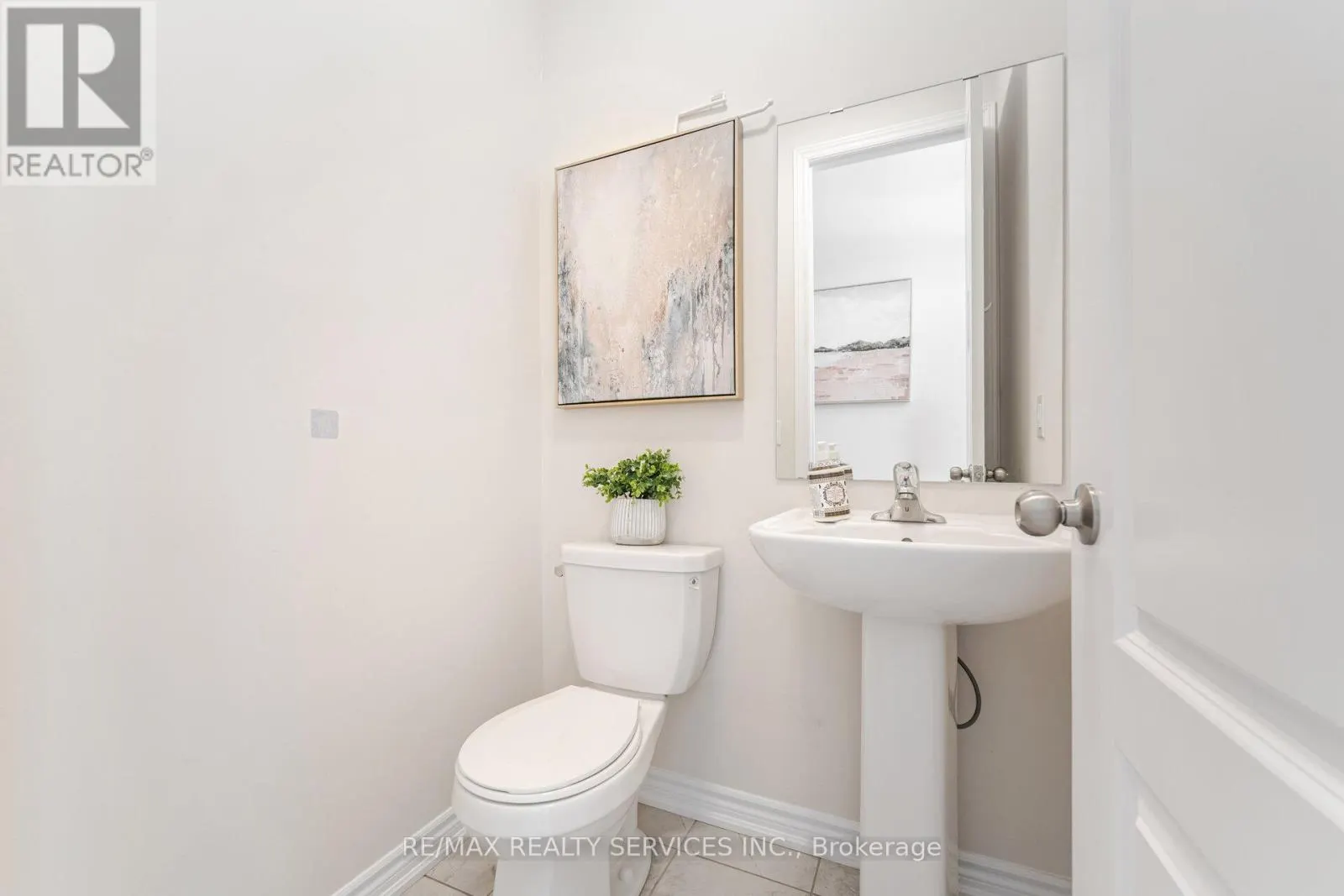21 COSBURY LANE