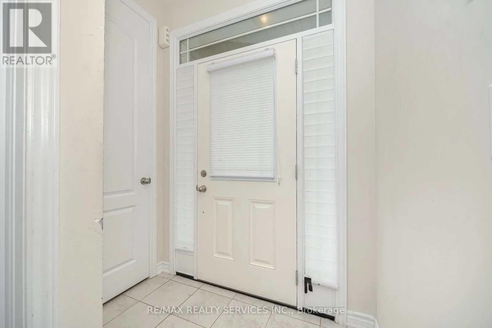 21 COSBURY LANE