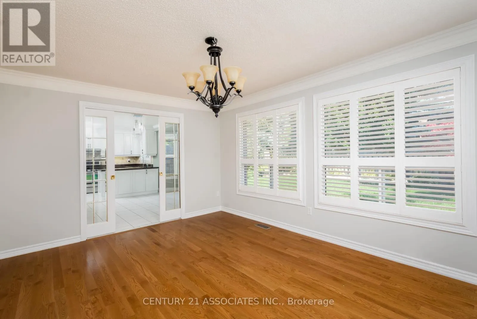 5351 QUARTERMAIN CRESCENT