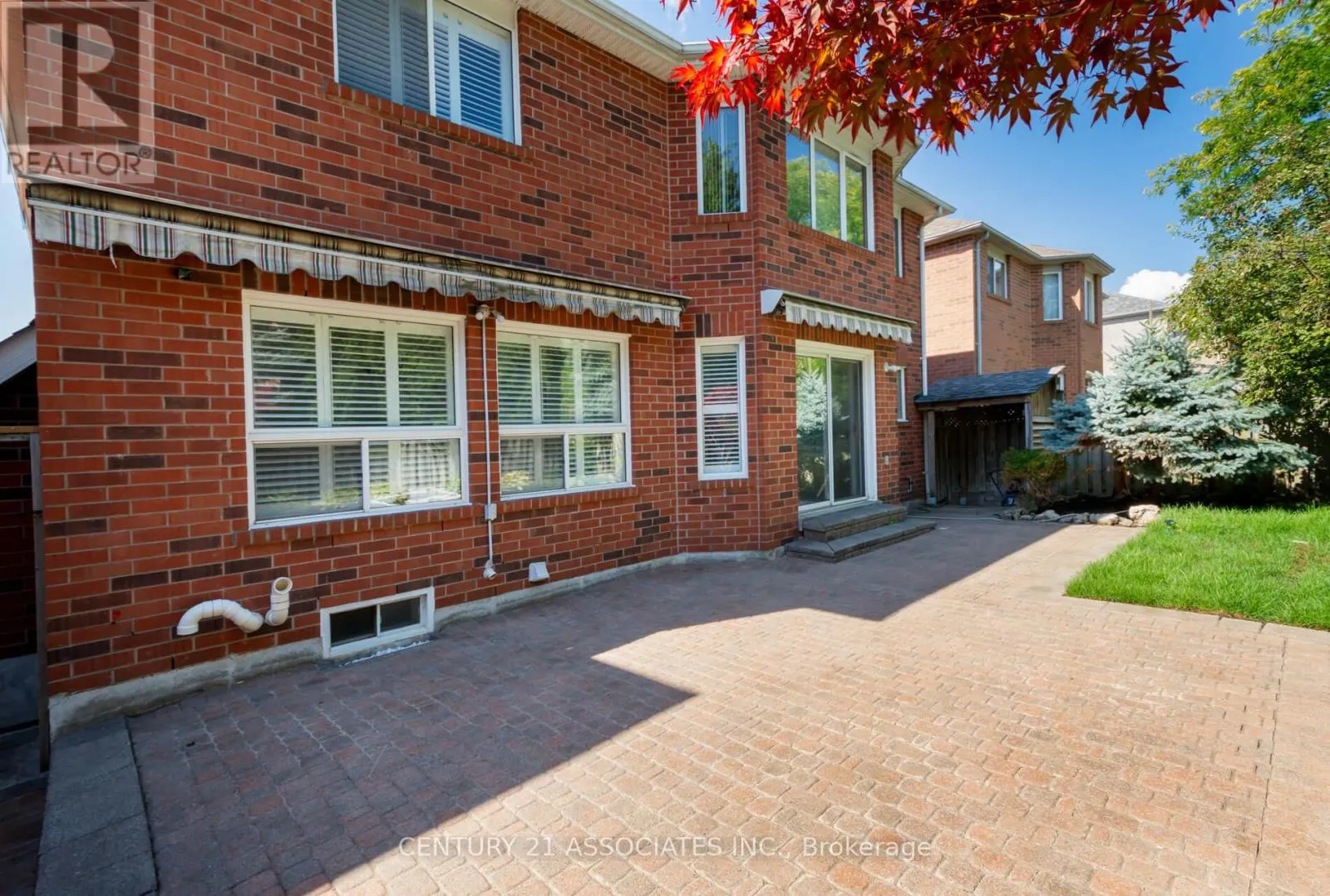 5351 QUARTERMAIN CRESCENT