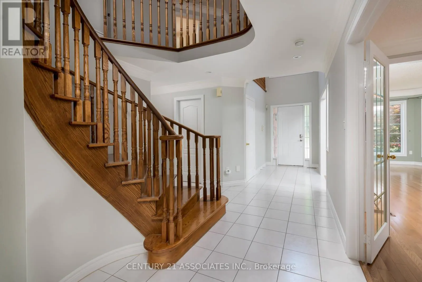 5351 QUARTERMAIN CRESCENT