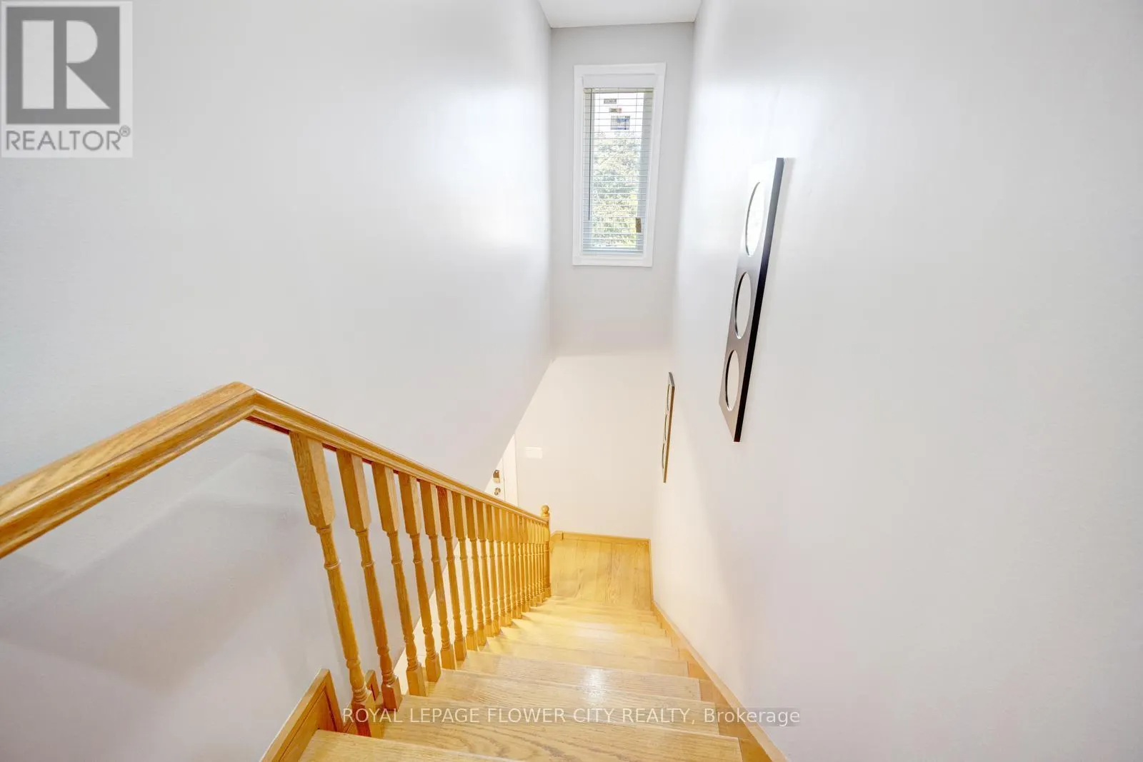 27 DENLOW DRIVE