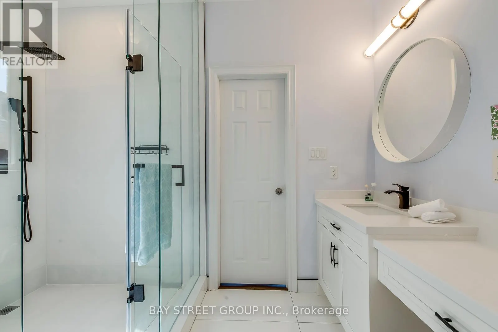 3091 STREAMWOOD PASS