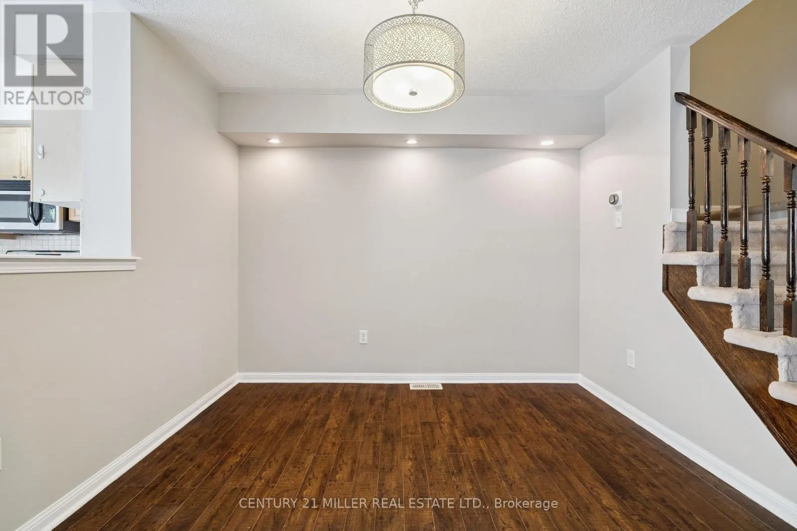 2466 APPALACHAIN DRIVE