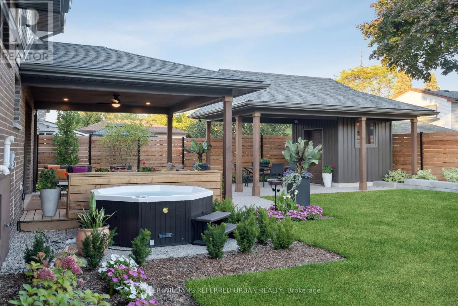 238 SLATER CRESCENT