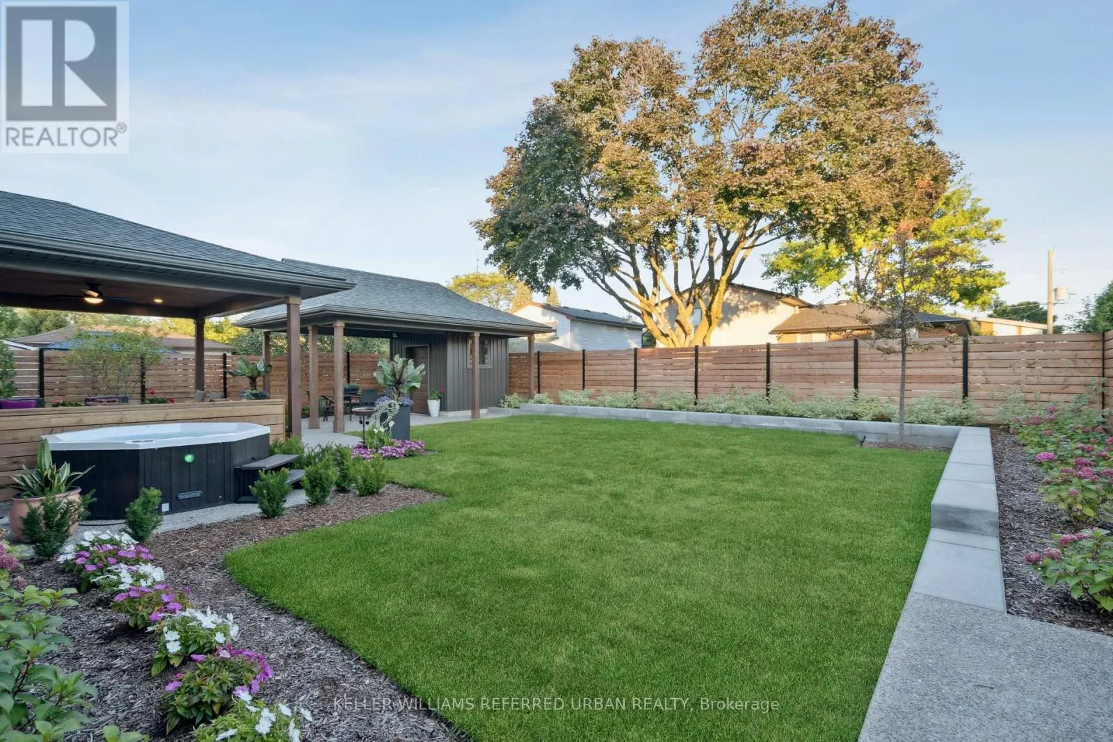 238 SLATER CRESCENT