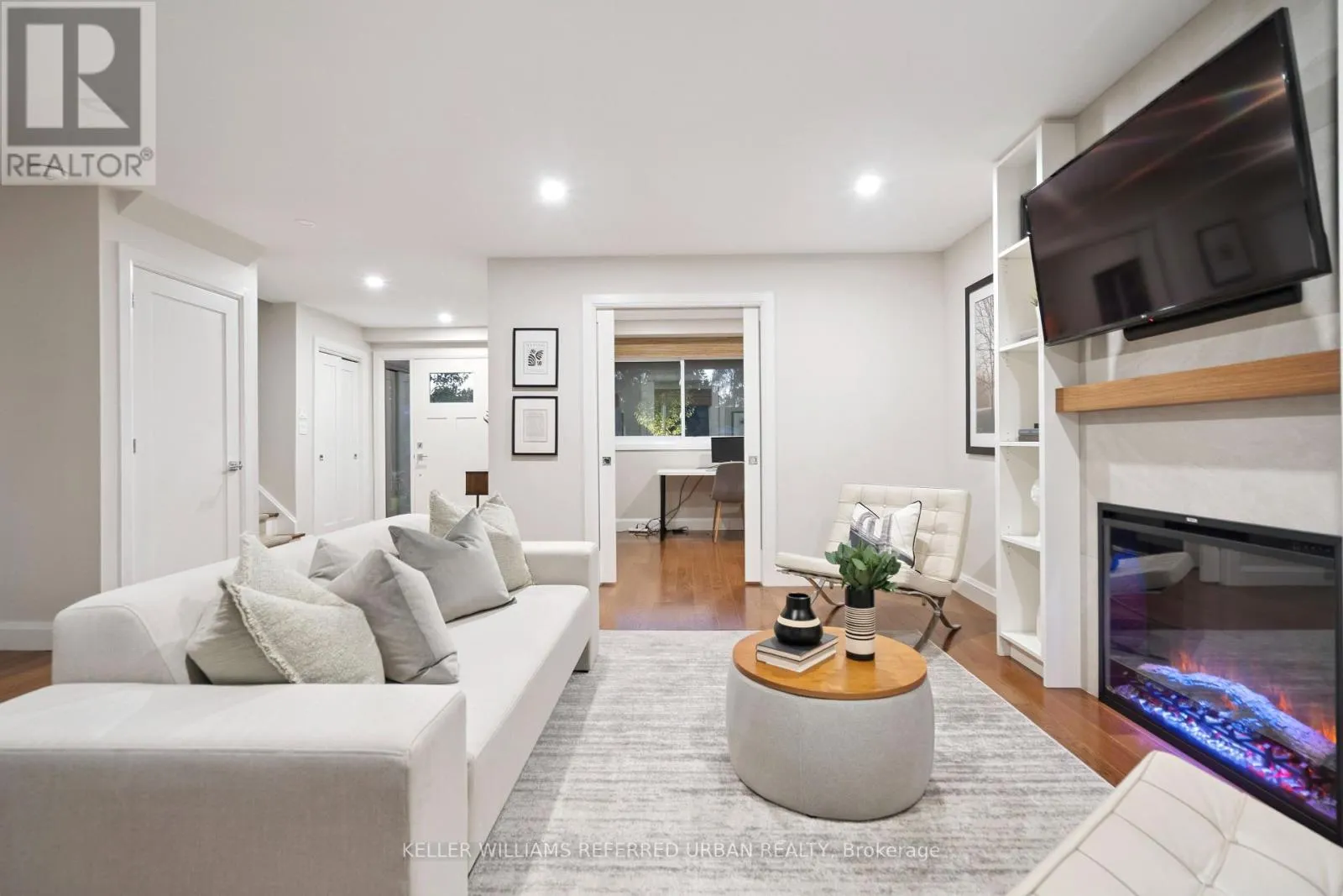 238 SLATER CRESCENT