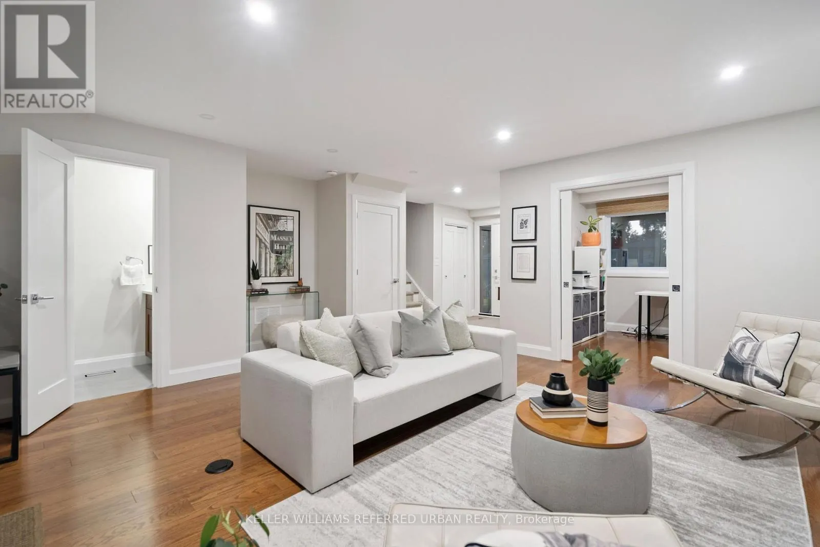 238 SLATER CRESCENT
