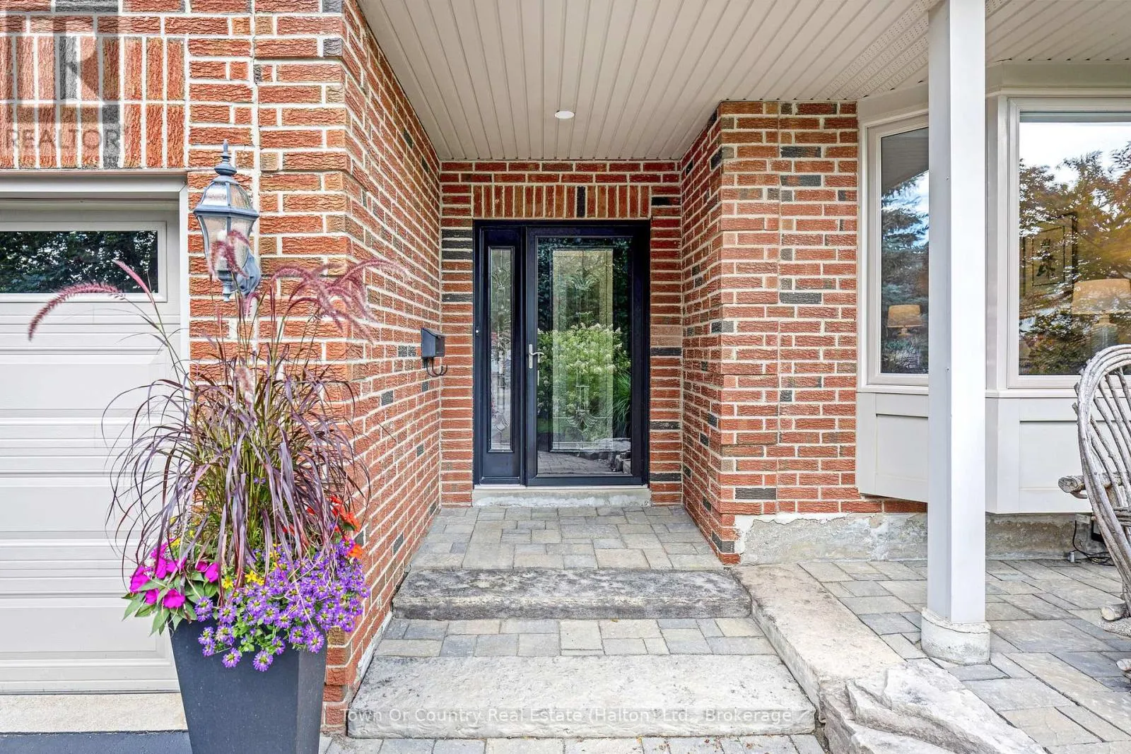 491 WHITE DRIVE