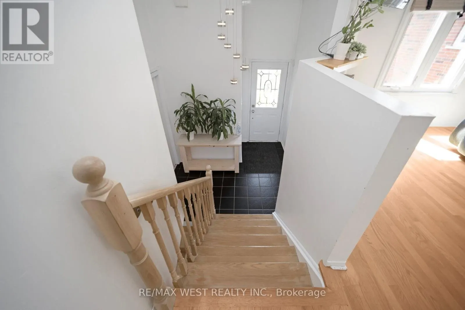43 FLEMINGTON DRIVE