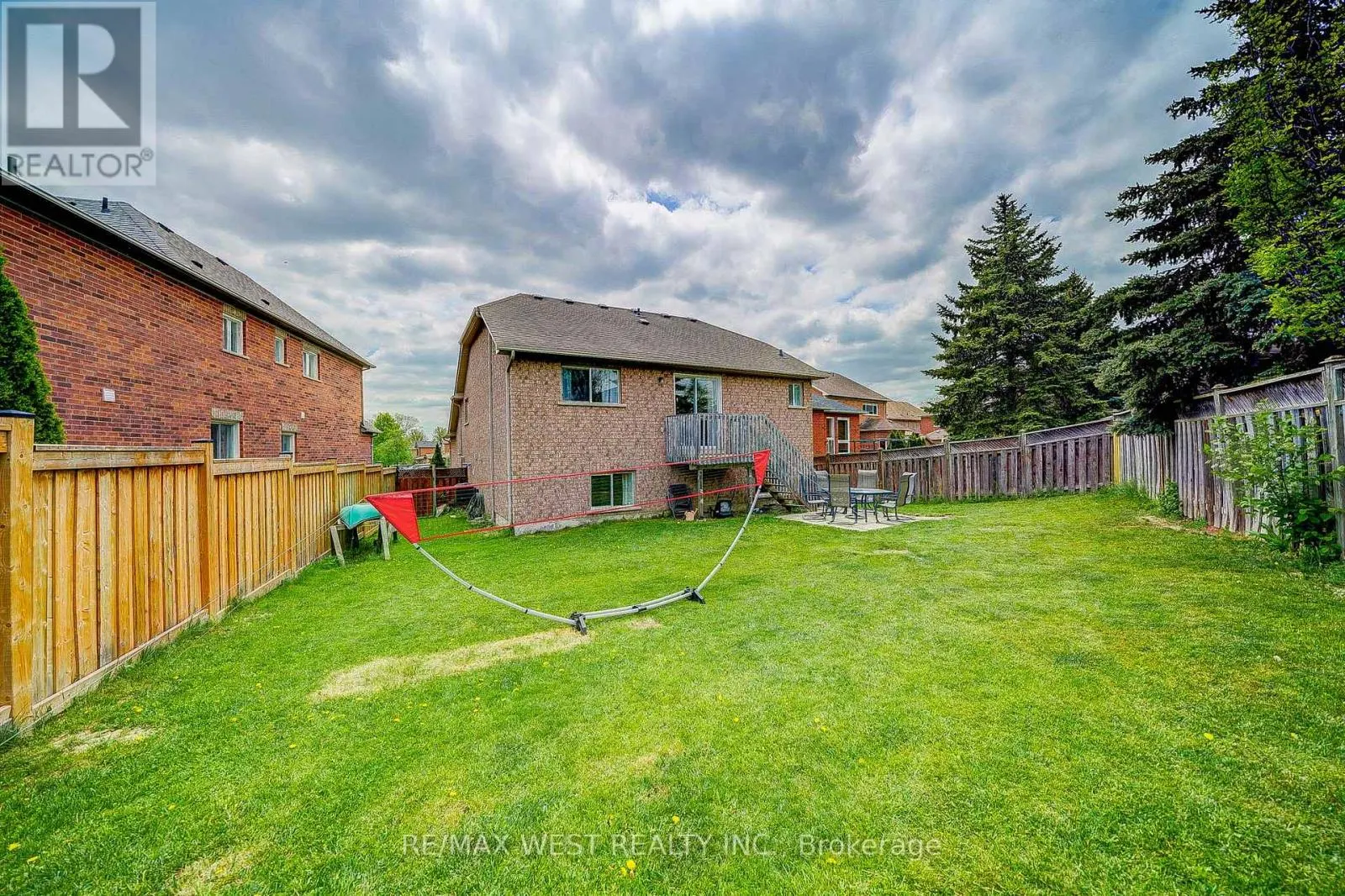 43 FLEMINGTON DRIVE