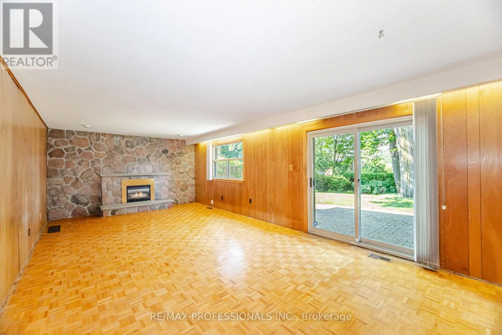 3667 BEECHOLLOW CRESCENT