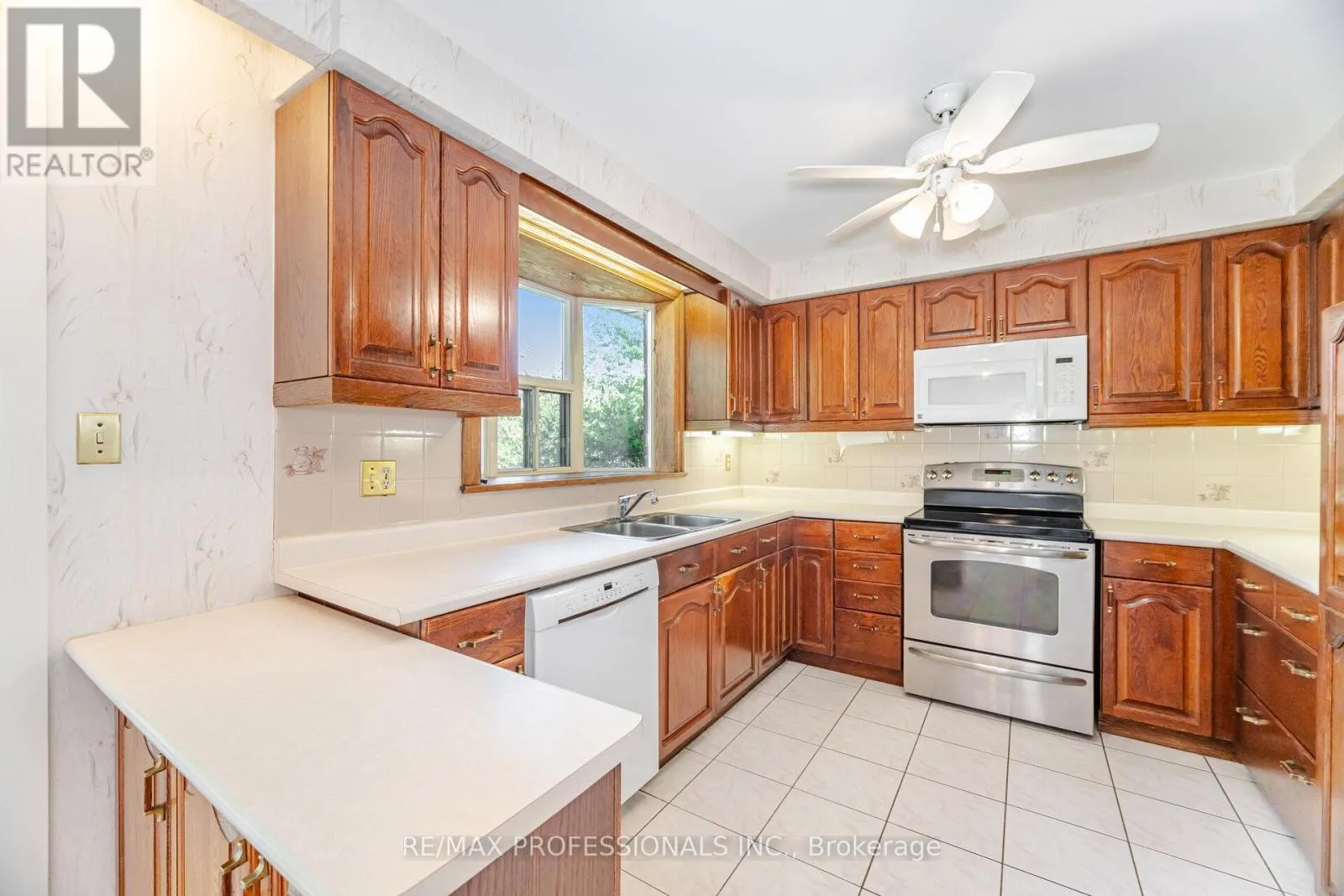 3667 BEECHOLLOW CRESCENT