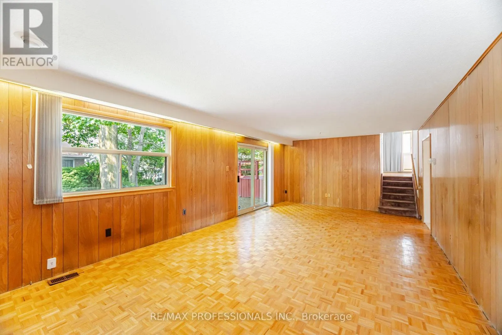 3667 BEECHOLLOW CRESCENT