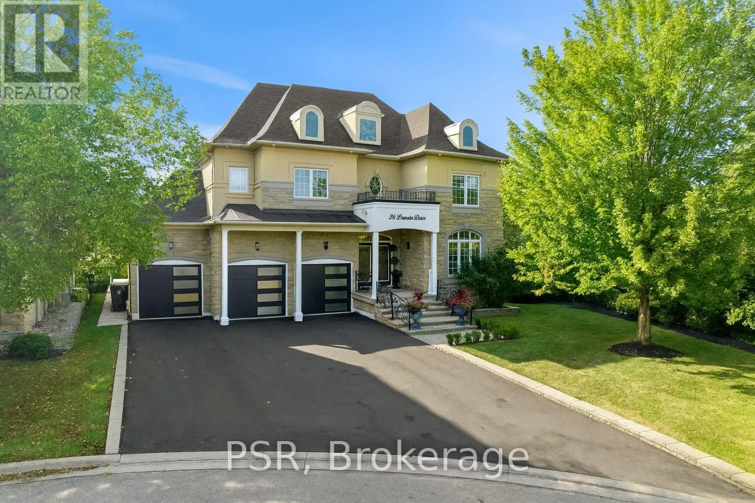 26 LOUVAIN DRIVE