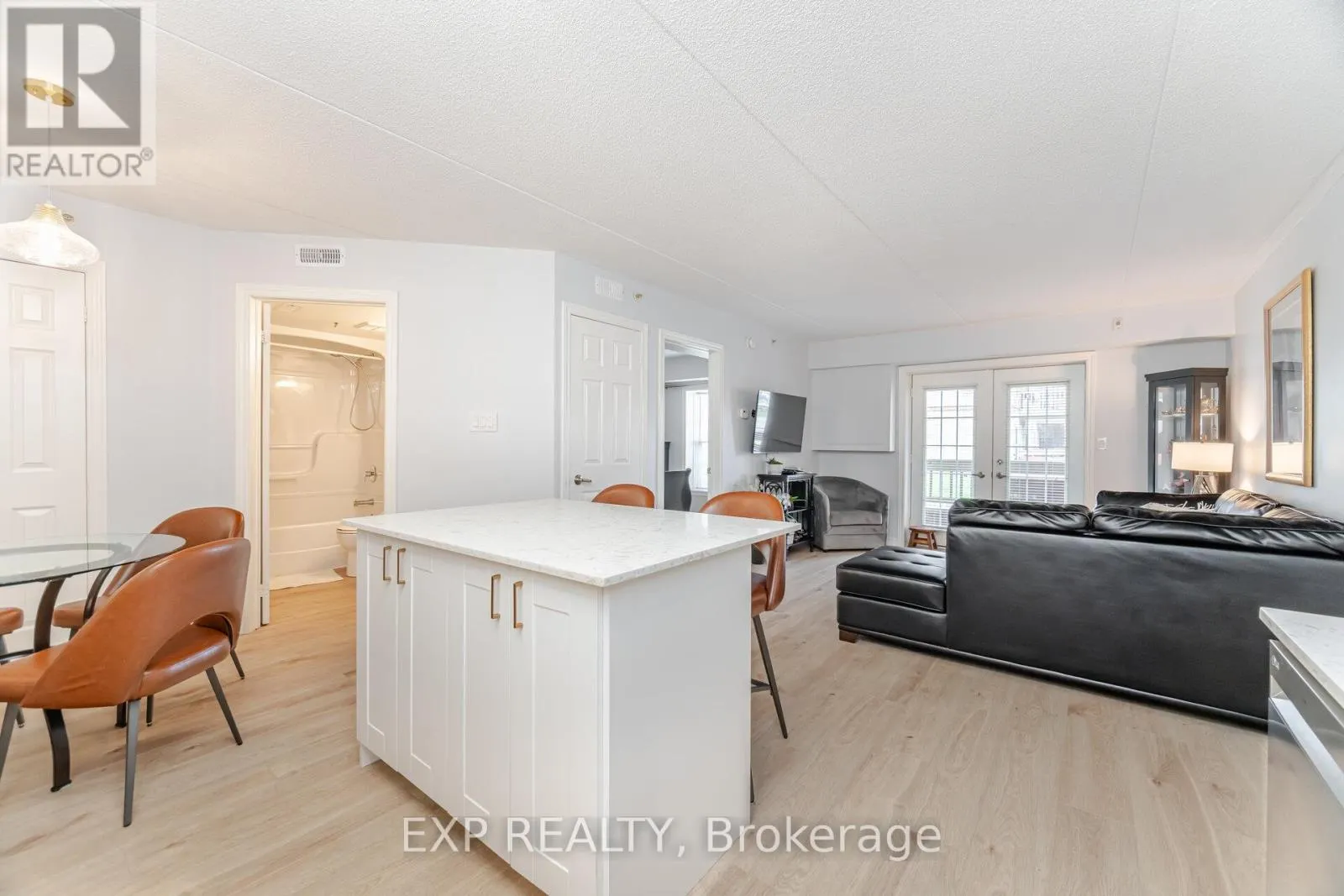 104 - 4005 KILMER DRIVE