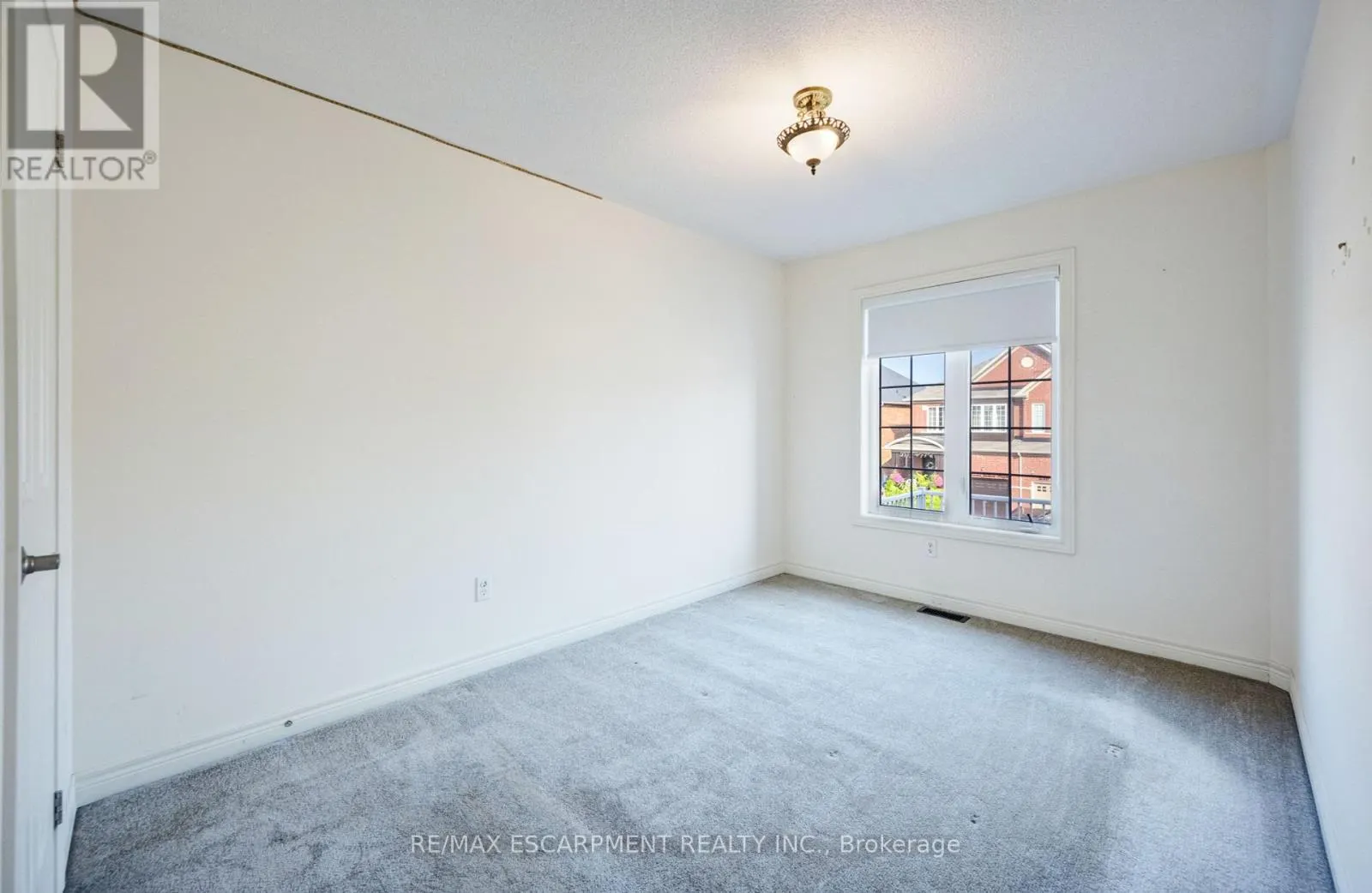 489 DOWNES JACKSON HEIGHTS