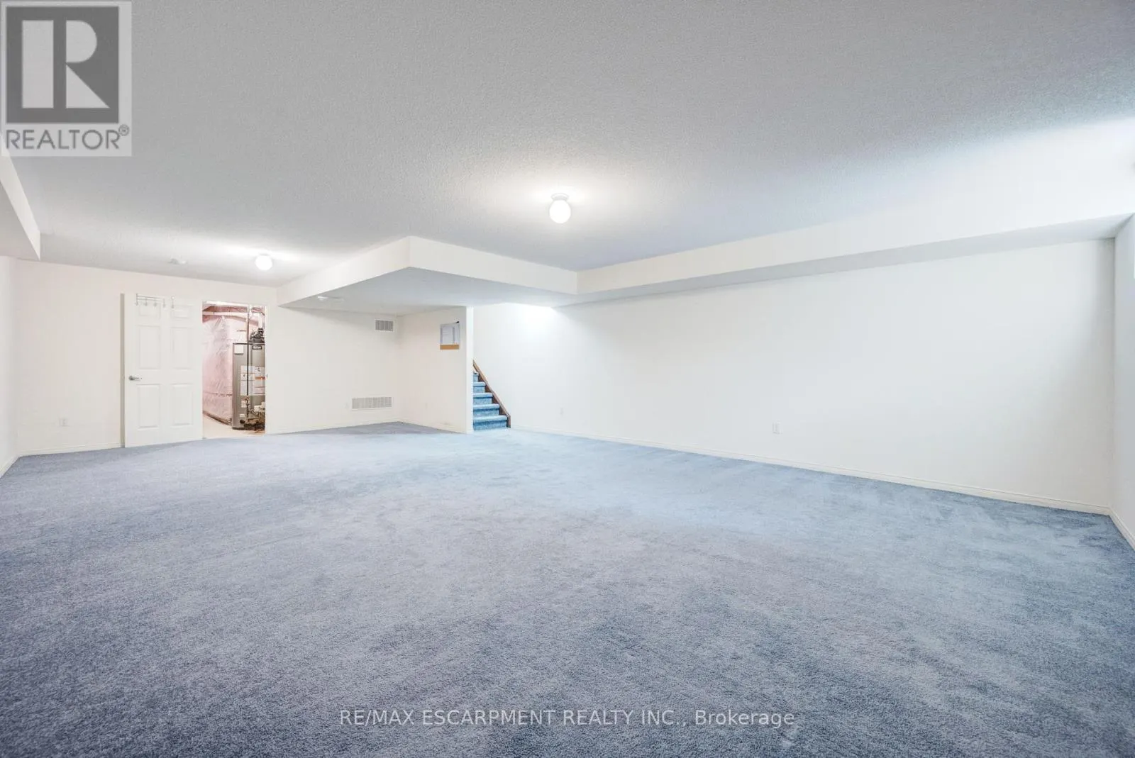 489 DOWNES JACKSON HEIGHTS