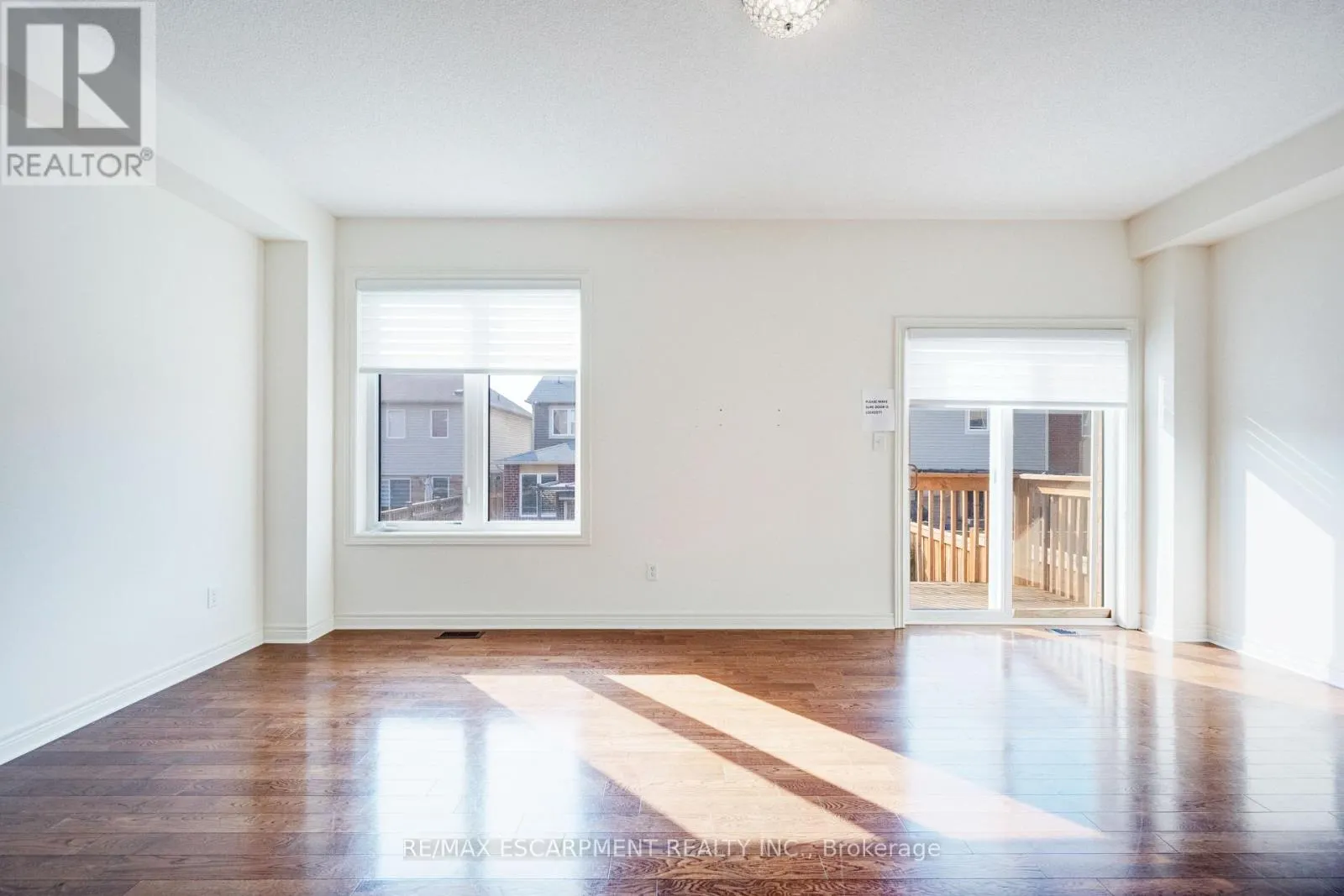 489 DOWNES JACKSON HEIGHTS