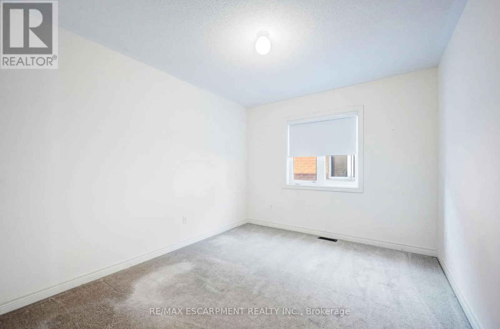 489 DOWNES JACKSON HEIGHTS