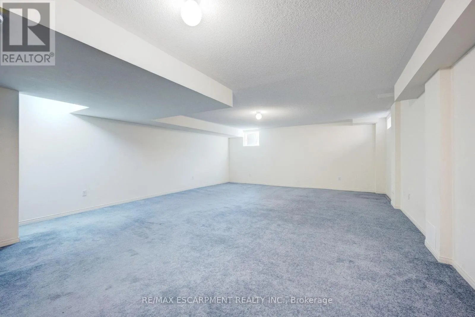 489 DOWNES JACKSON HEIGHTS