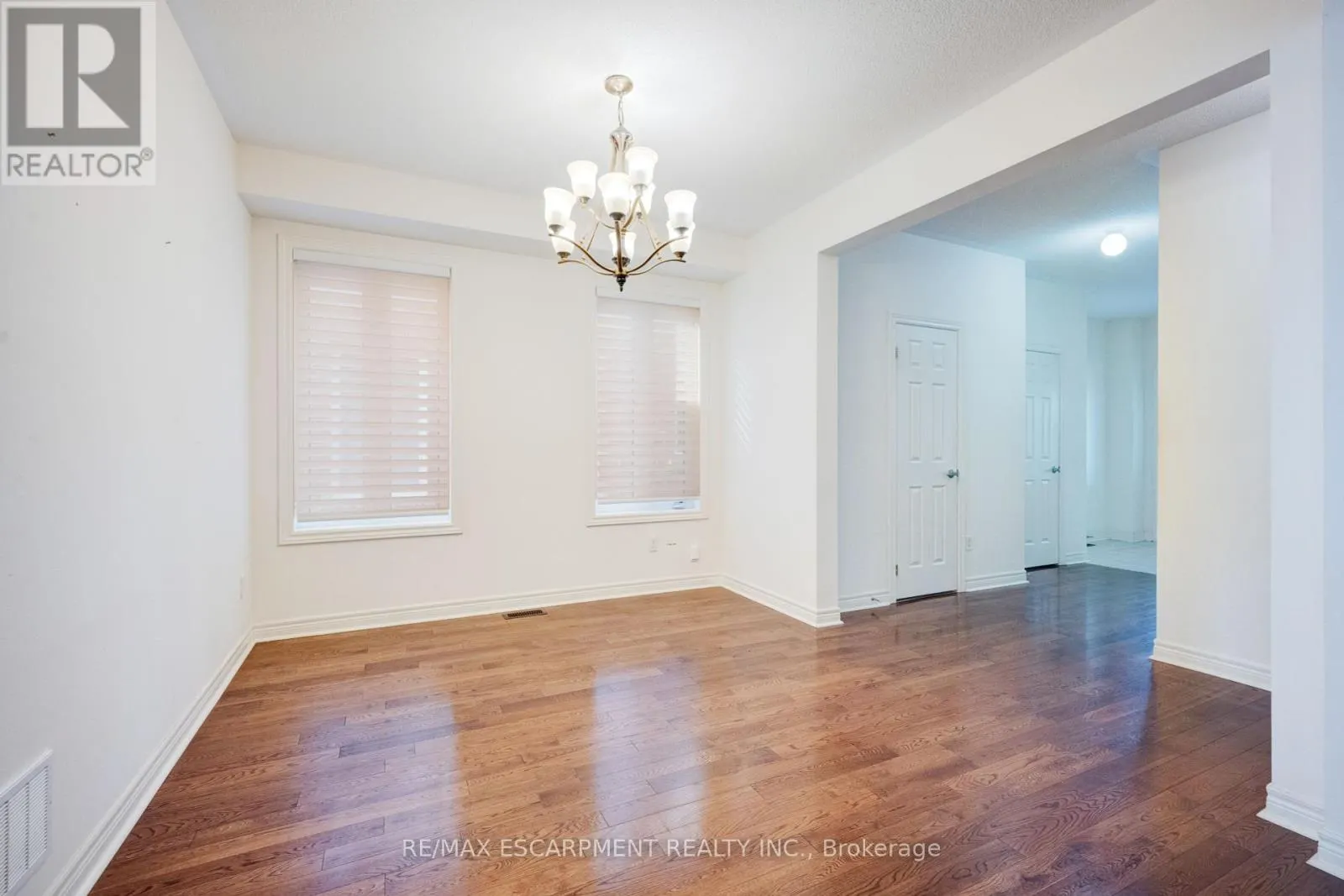 489 DOWNES JACKSON HEIGHTS