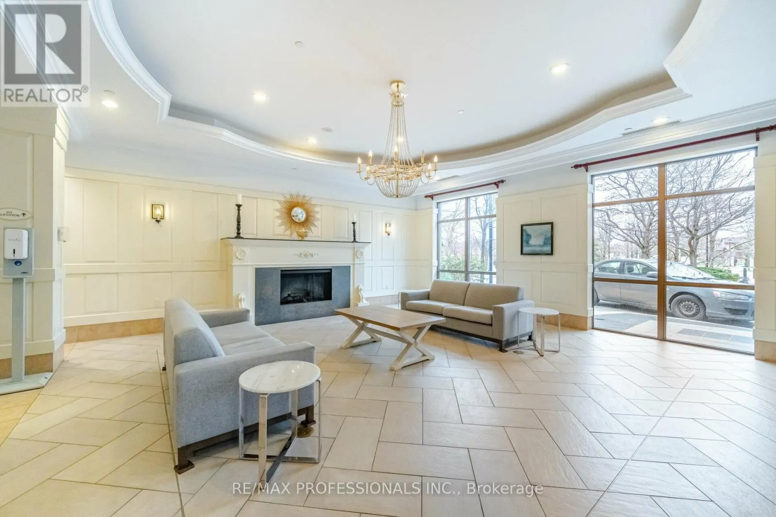 PH21 - 700 HUMBERWOOD BOULEVARD