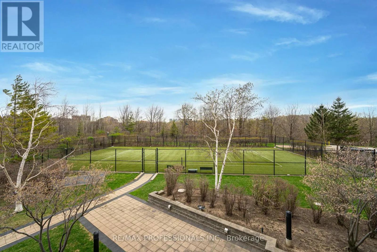PH21 - 700 HUMBERWOOD BOULEVARD