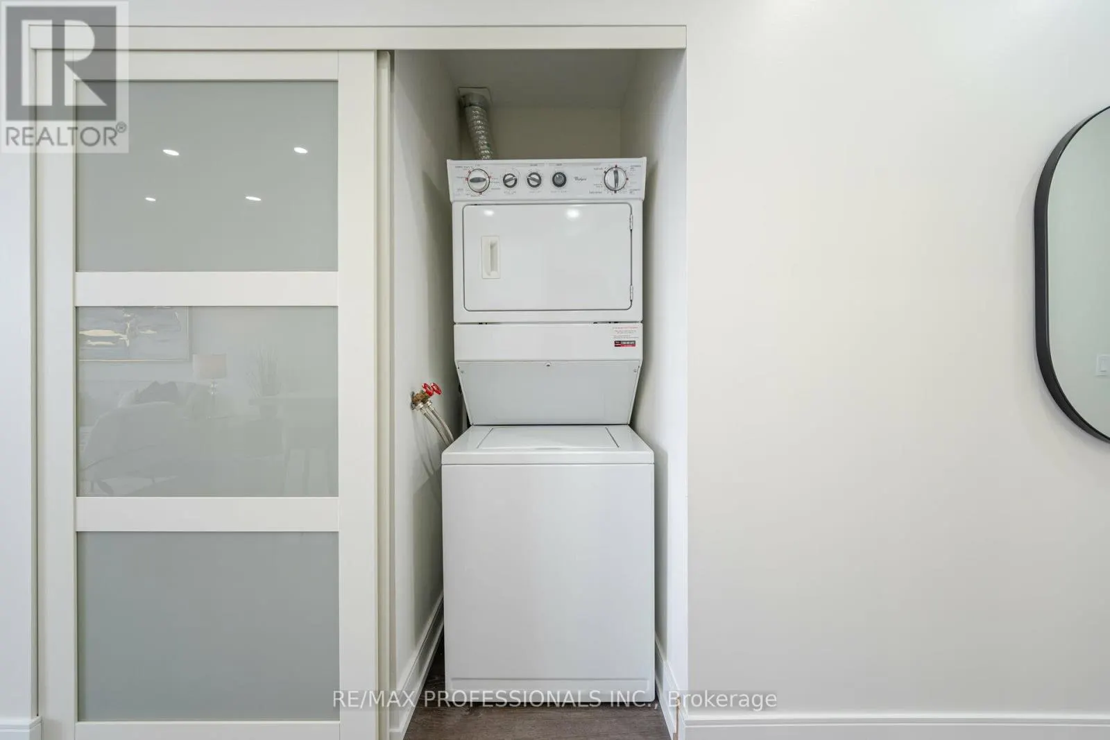 PH21 - 700 HUMBERWOOD BOULEVARD