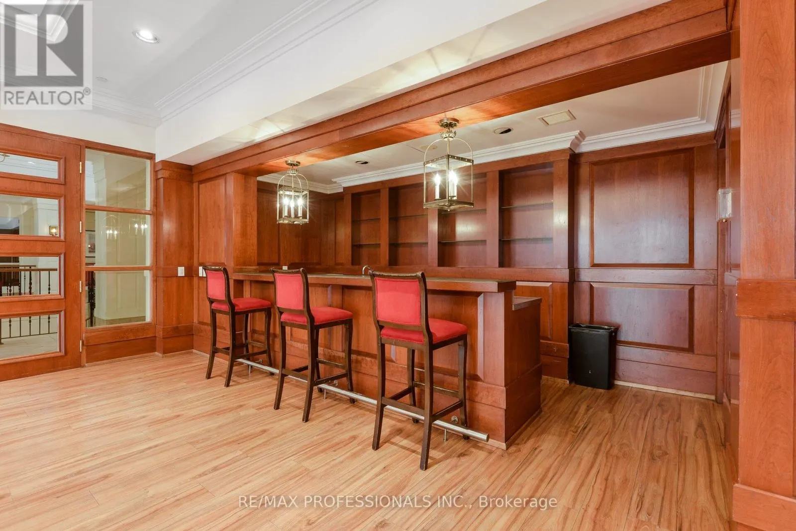 PH21 - 700 HUMBERWOOD BOULEVARD