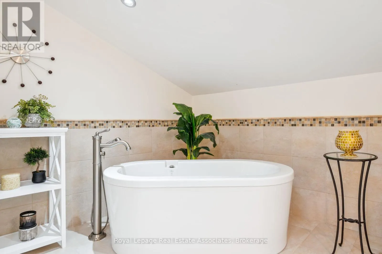 1702 CARRINGTON ROAD