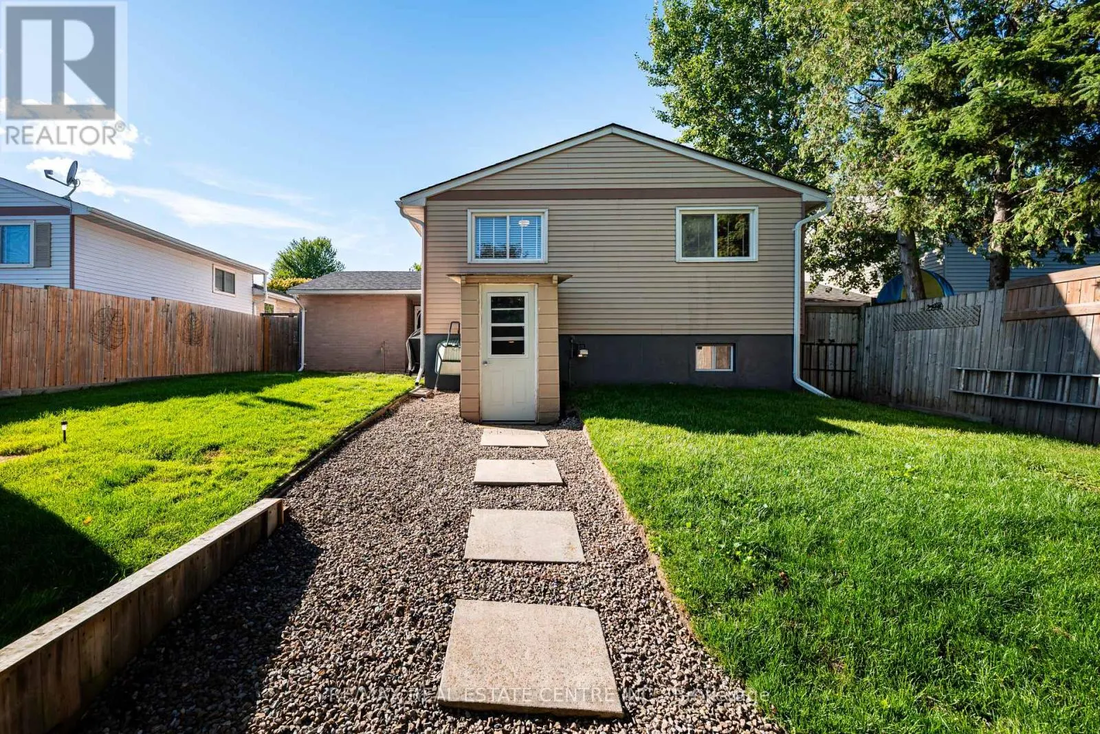 193 DIANE DRIVE