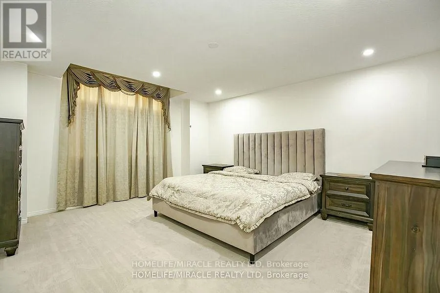 20 CULTURE CRESCENT