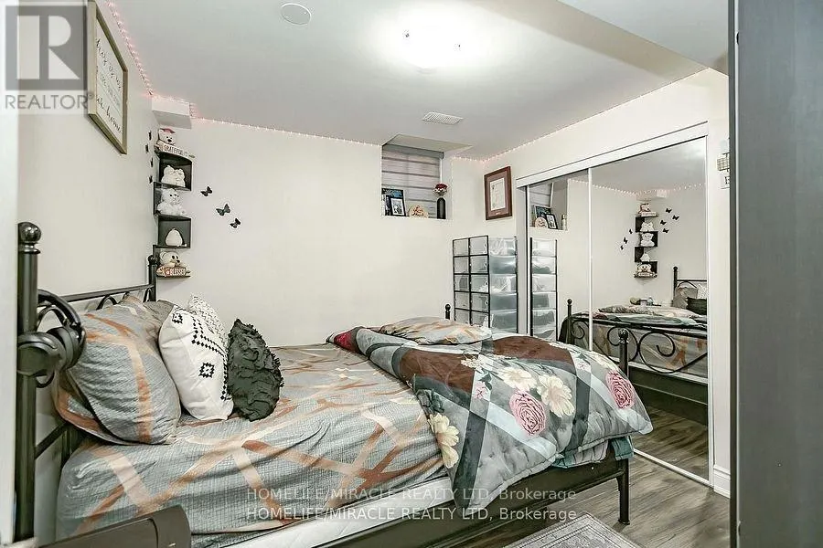 20 CULTURE CRESCENT
