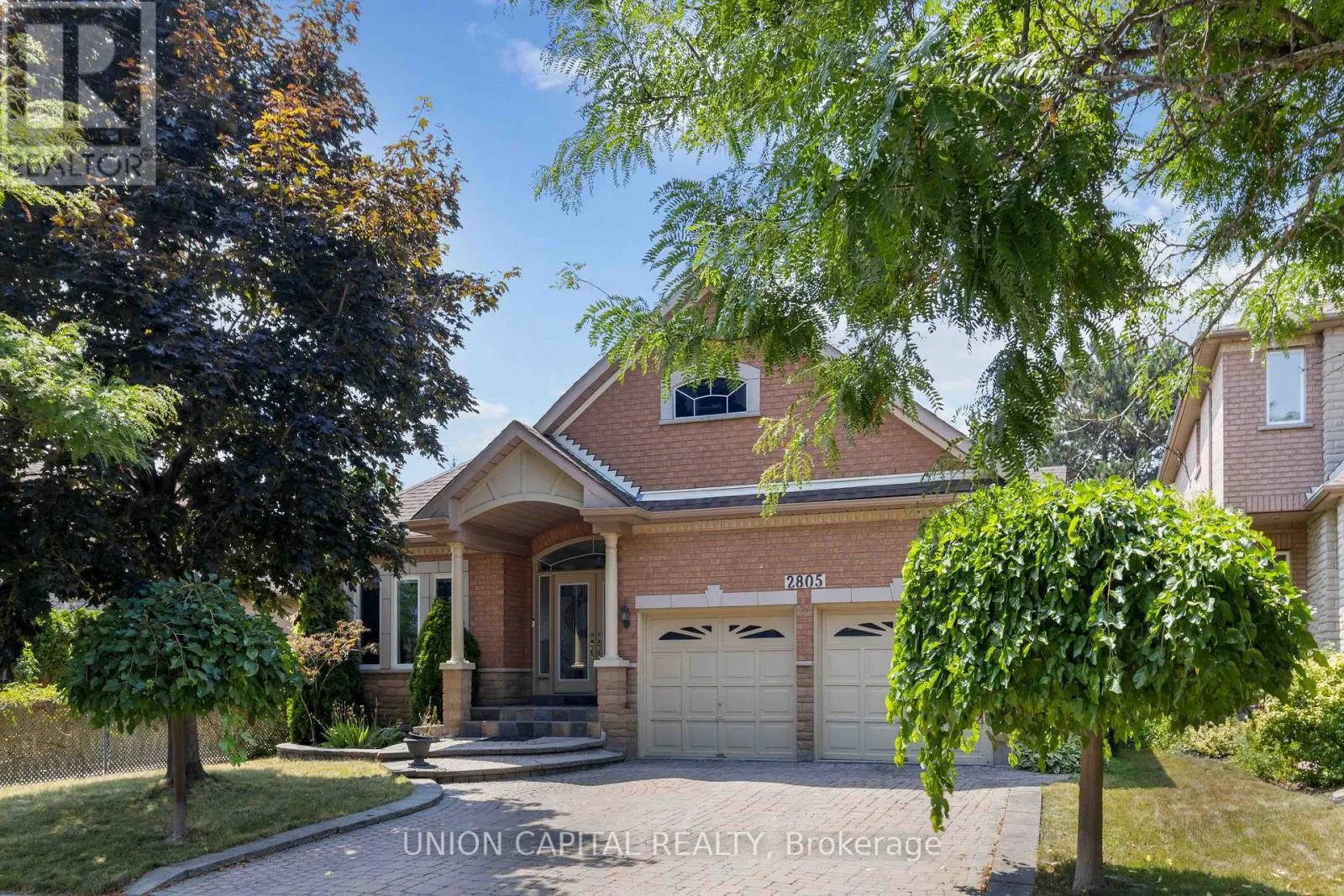 2805 BUSHLAND CRESCENT