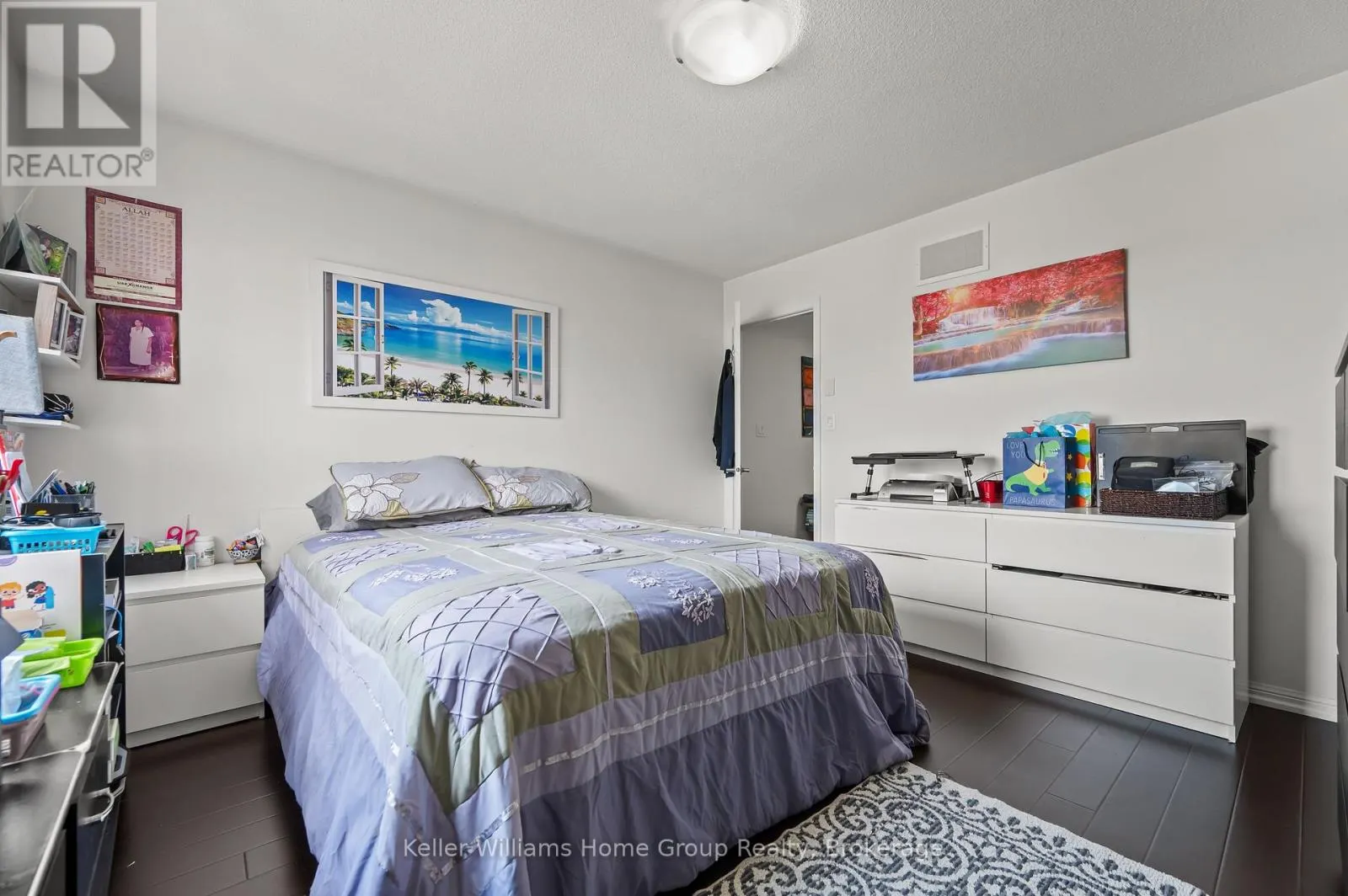37 VANHORNE CLOSE