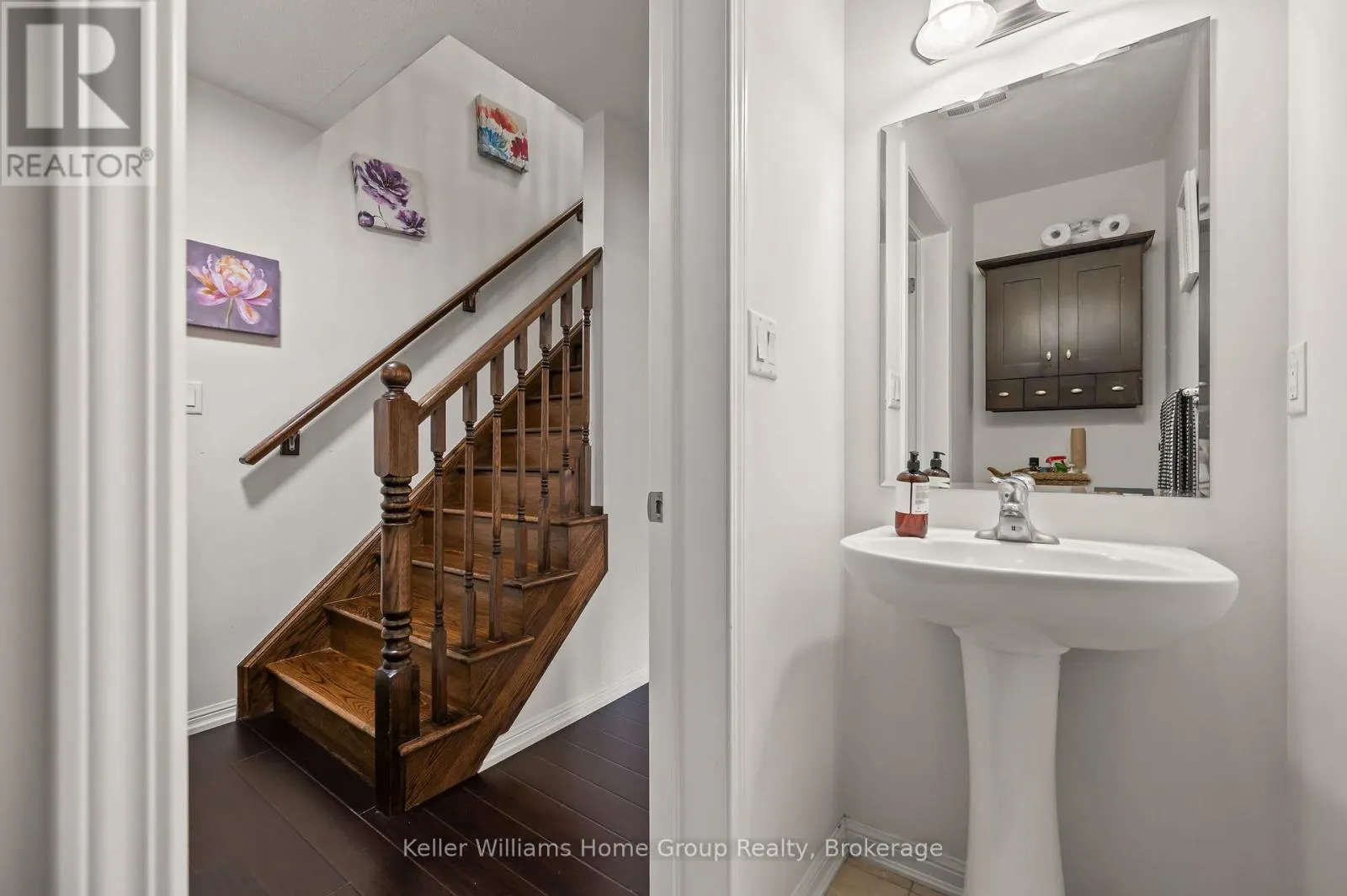 37 VANHORNE CLOSE
